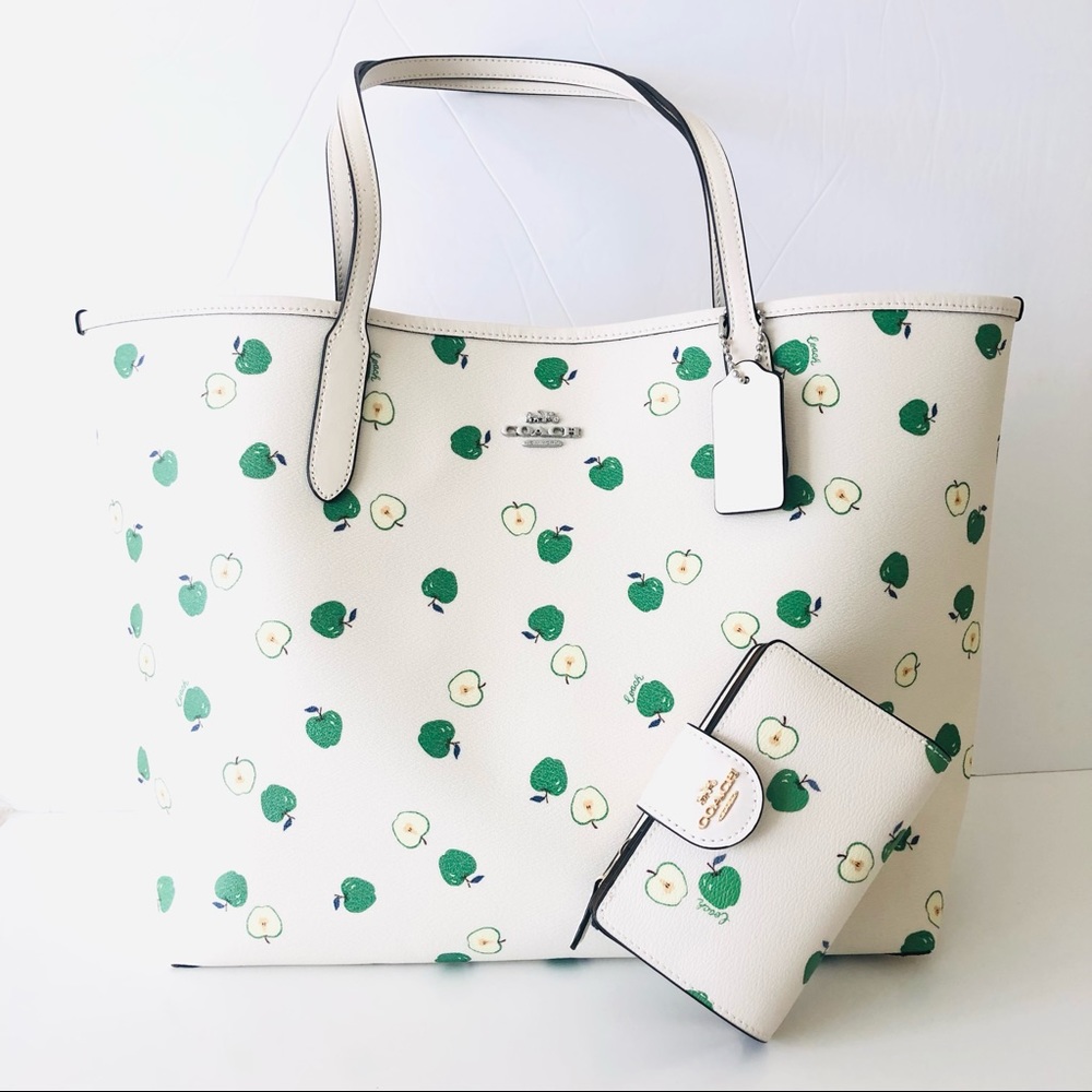 Coach City Tote Green Apple White Purse Wallet Set